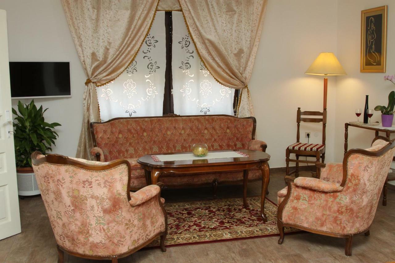 Apartman Sokica Bizovac Luaran gambar